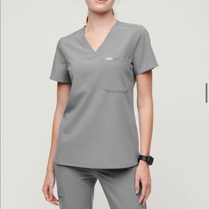 Medium Catarina Fig Scrub Top• Dark Space Grey